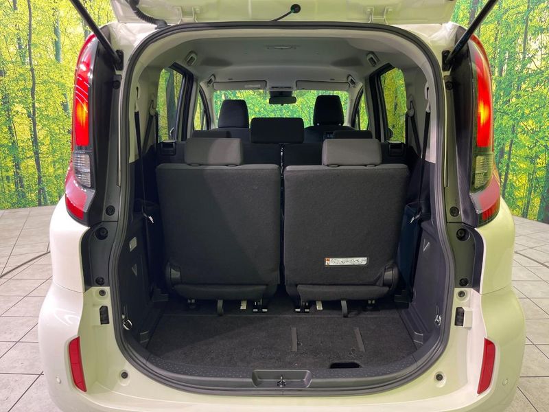 2023 Toyota Sienta 6AA-MXPL10G (UW-6ab0a17d2fd73)[21]