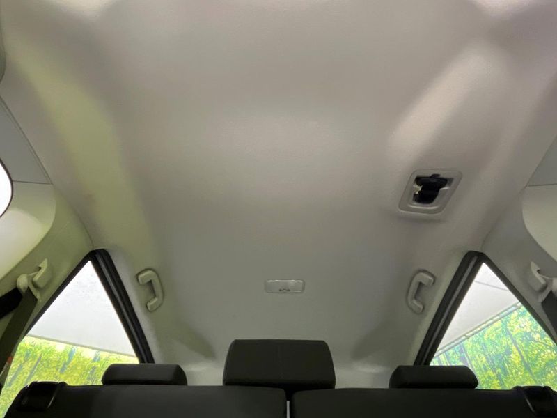 2023 Toyota Sienta 6AA-MXPL10G (UW-6ab0a17d2fd73)[23]