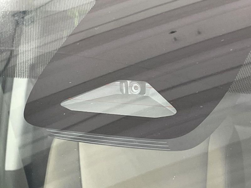 2024 Toyota Sienta 6AA-MXPL10G (UW-6ab0a17d75a9f)[10]