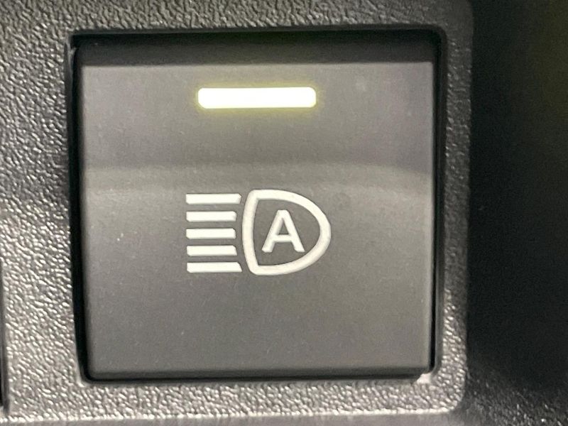 2024 Toyota Sienta 6AA-MXPL10G (UW-6ab0a17d75a9f)[21]
