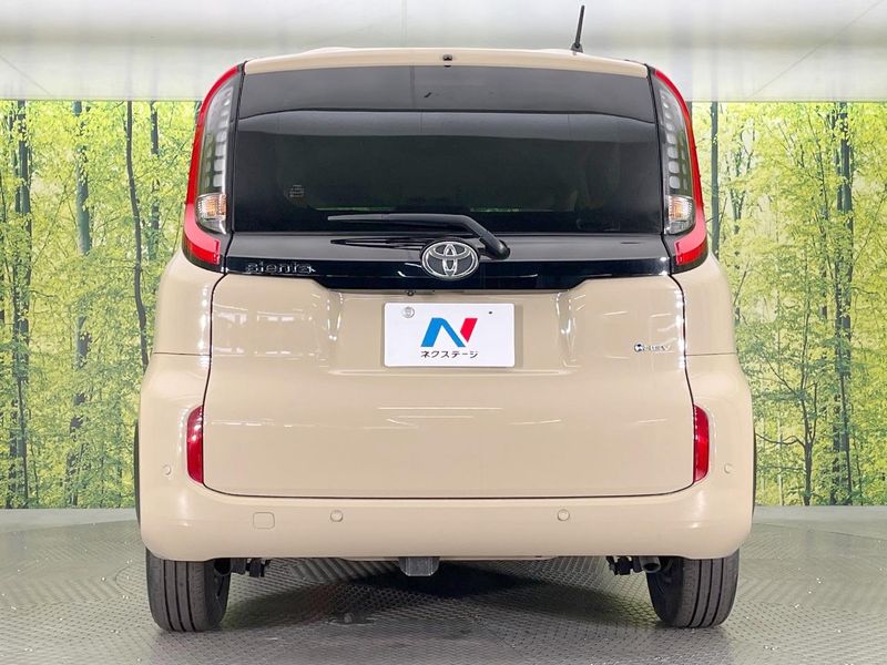 2024 Toyota Sienta 6AA-MXPL10G (UW-6ab0a17f1beca)[21]