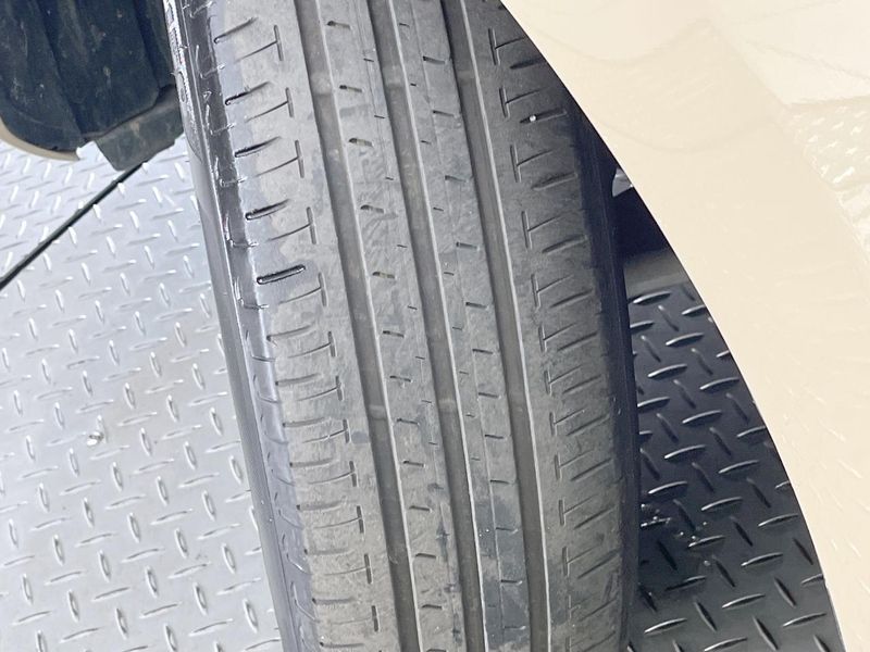 2024 Toyota Sienta 6AA-MXPL10G (UW-6ab0a17f1beca)[11]