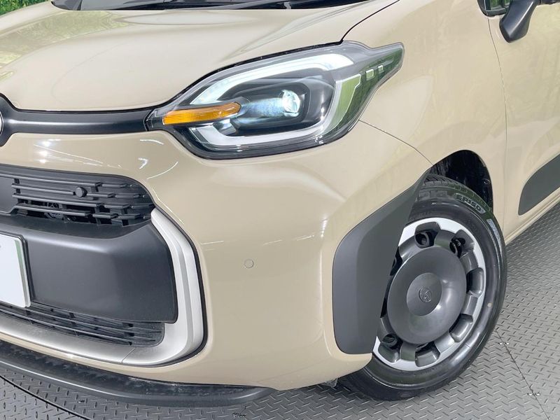 2024 Toyota Sienta 6AA-MXPL10G (UW-6ab0a17f1beca)[8]