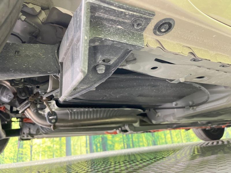 2024 Toyota Sienta 6AA-MXPL10G (UW-6ab0a17f1beca)[27]