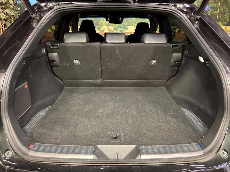 2021 Toyota Harrier 6BA-MXUA80 (UW-6ab0a18a7c9f8)[29]