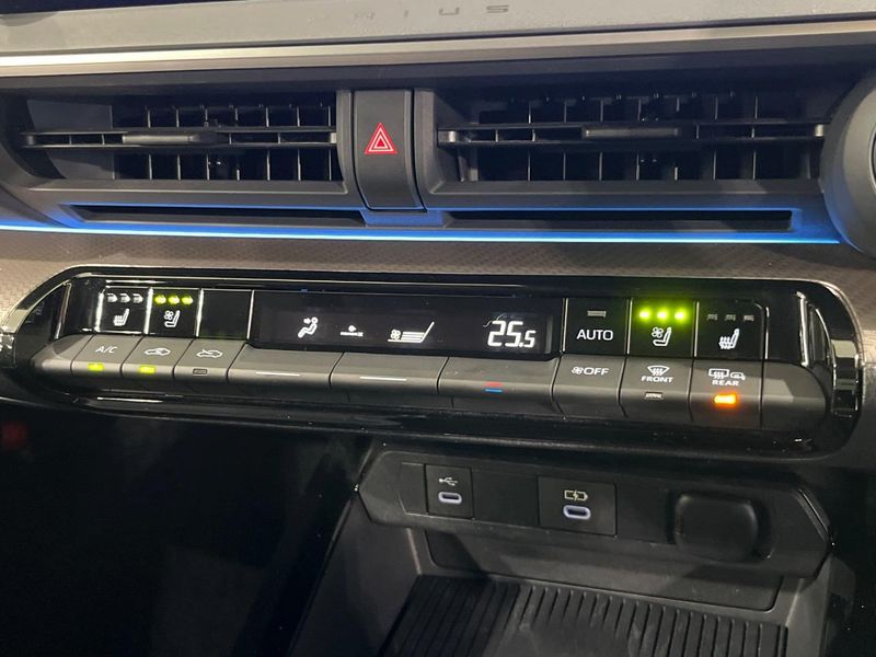 2023 Toyota Prius 6AA-MXWH65 (UW-6ab0a19ac463a)[13]