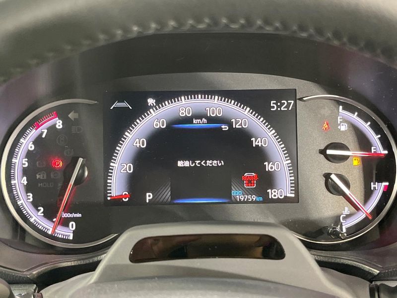 2023 Toyota Voxy 6BA-MZRA90W (UW-6ab0a1a21a312)[24]