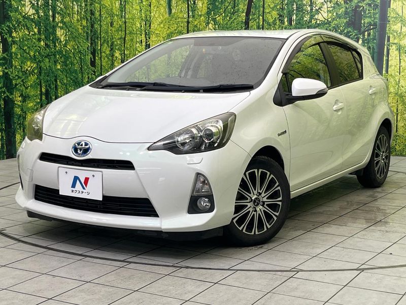 2012 Toyota Aqua DAA-NHP10 (UW-6ab0a1af1f3d4)[0]