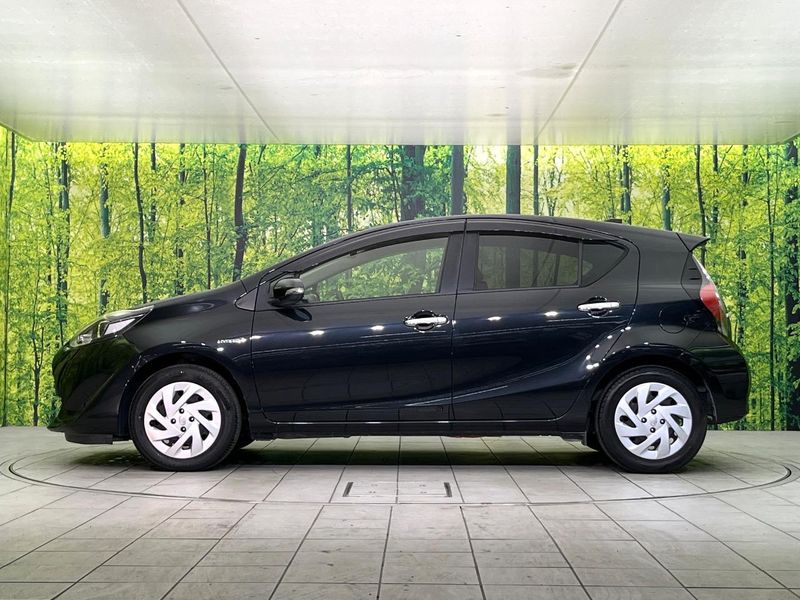 2018 Toyota Aqua DAA-NHP10 (UW-6ab0a1bcb65b1)[19]
