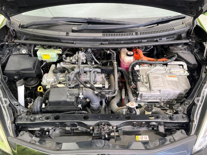 2018 Toyota Aqua DAA-NHP10 (UW-6ab0a1bcb65b1)[4]