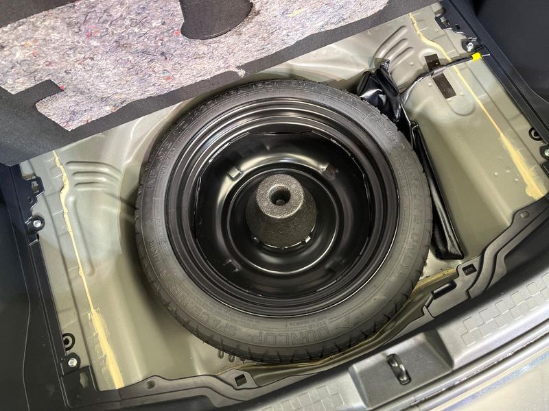 2018 Toyota Aqua DAA-NHP10 (UW-6ab0a1bcb65b1)[23]