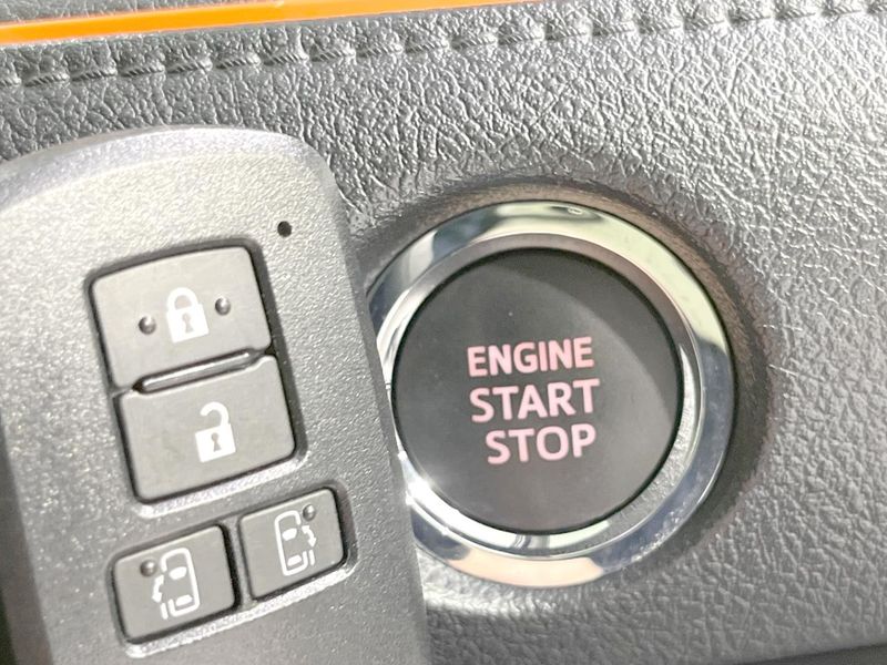 2019 Toyota Sienta DBA-NSP170G (UW-6ab0a1c9ce852)[5]