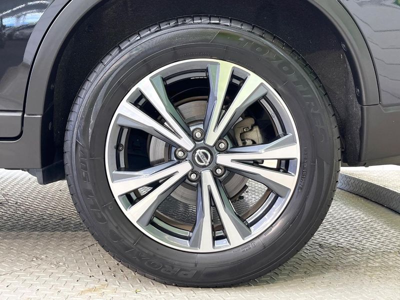 2019 Nissan X-Trail DBA-NT32 (UW-6ab0a1d1a1b72)[20]