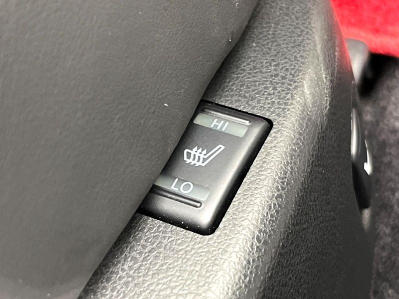 2021 Nissan GT-R 4BA-R35 (UW-6ab0a1d4eb341)[19]