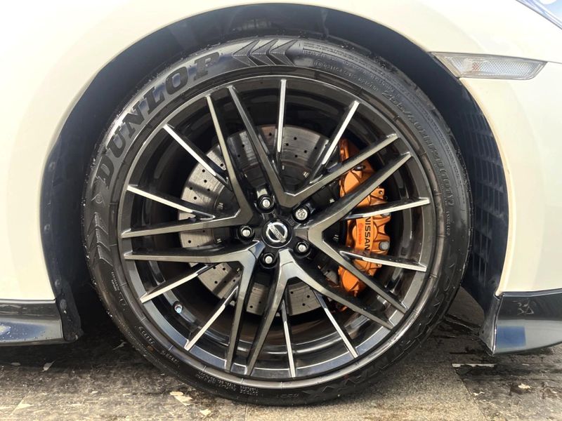 2021 Nissan GT-R 4BA-R35 (UW-6ab0a1d4eb341)[5]