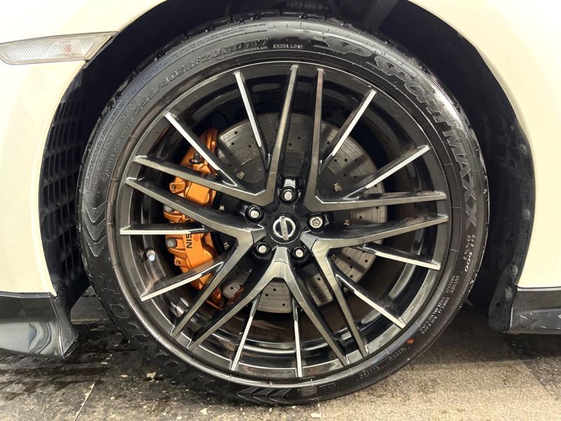 2021 Nissan GT-R 4BA-R35 (UW-6ab0a1d4eb341)[8]