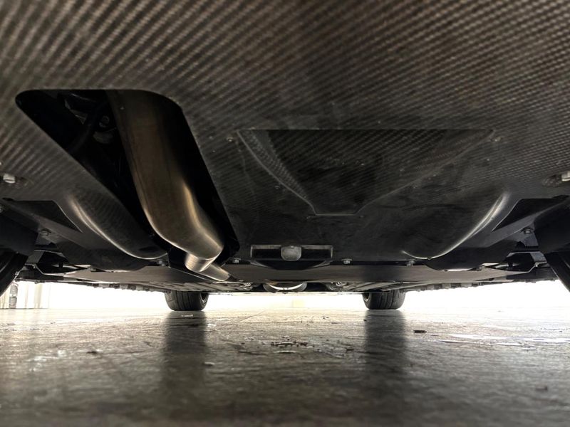2021 Nissan GT-R 4BA-R35 (UW-6ab0a1d4eb341)[12]
