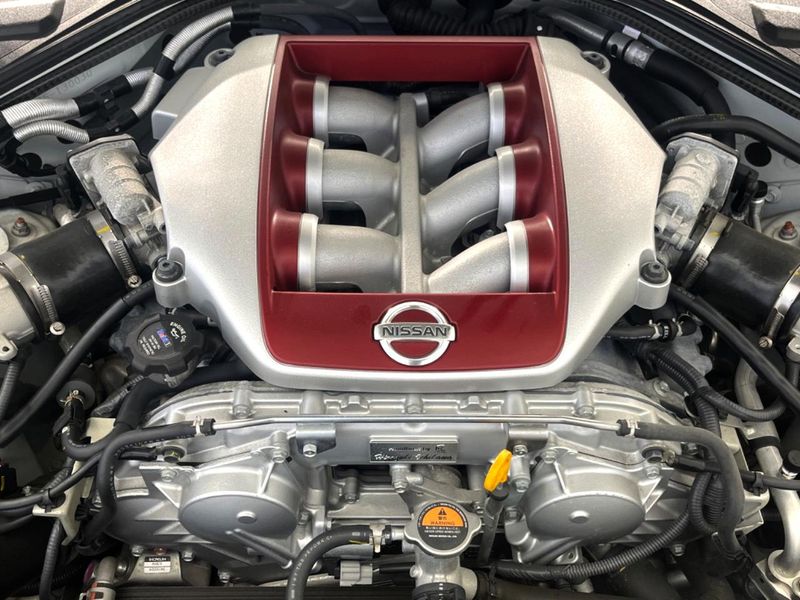 2021 Nissan GT-R 4BA-R35 (UW-6ab0a1d4eb341)[4]