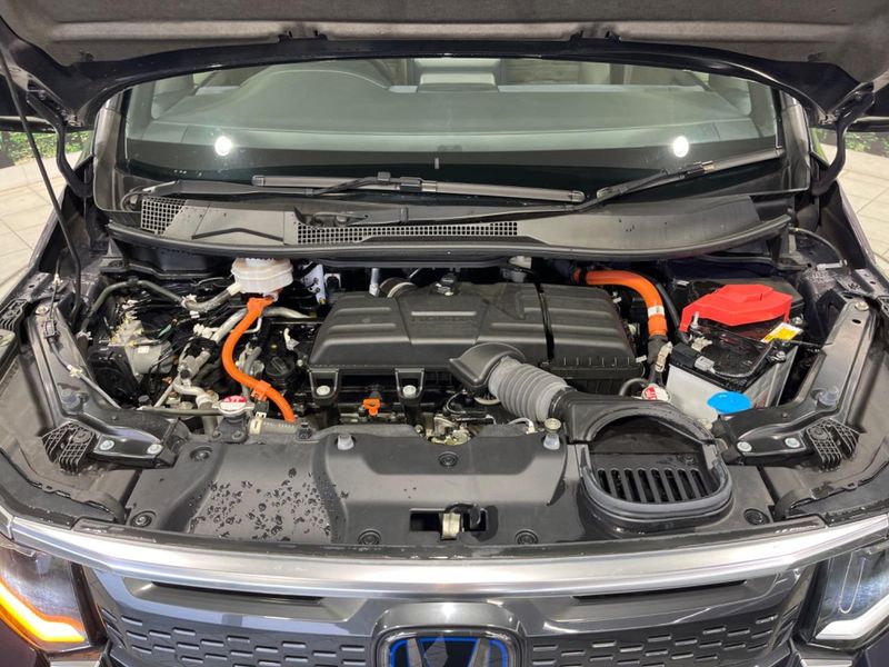 2022 Honda Step Wagon 6AA-RP8 (UW-6ab0a1e27027d)[16]