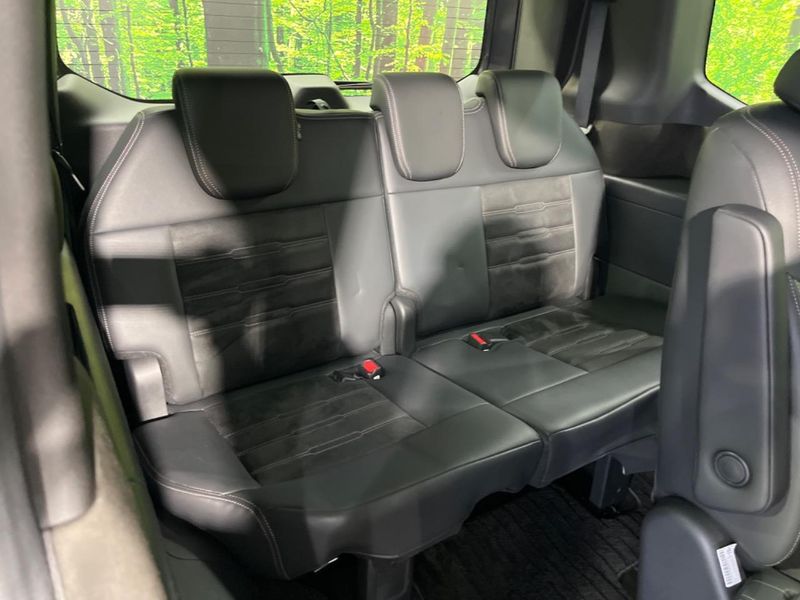 2022 Honda Step Wagon 6AA-RP8 (UW-6ab0a1e27027d)[28]