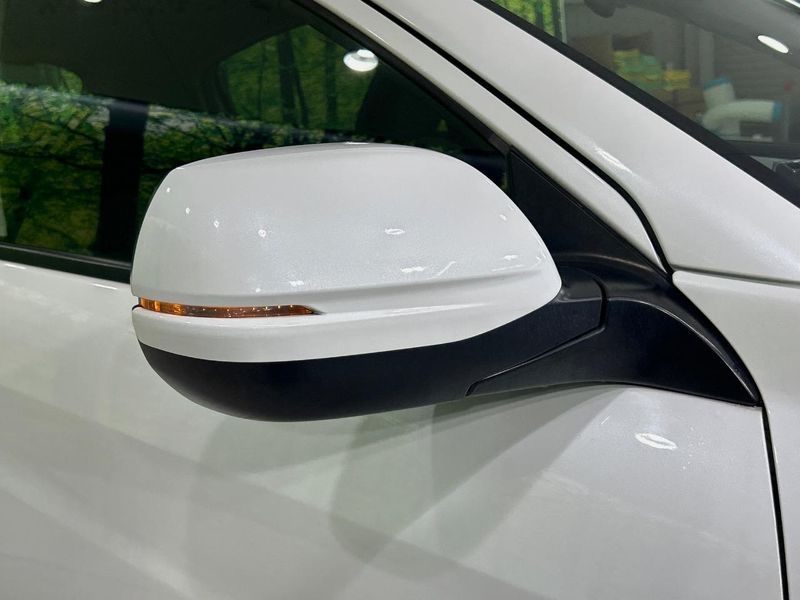 2014 Honda Vezel DAA-RU3 (UW-6ab0a1e7cf29f)[12]