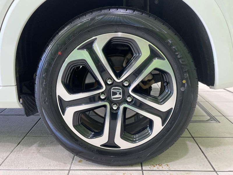 2015 Honda Vezel DAA-RU3 (UW-6ab0a1ea61662)[11]