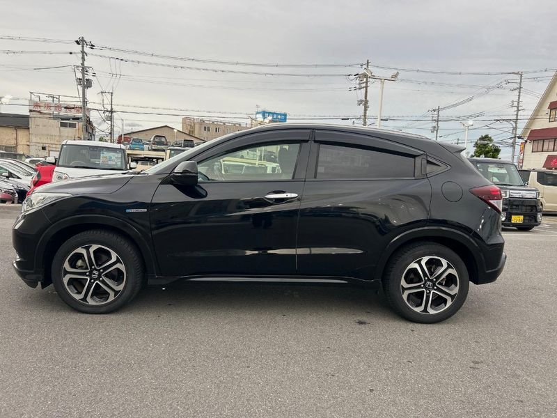 2016 Honda Vezel DAA-RU3 (UW-6ab0a1eac79c7)[17]