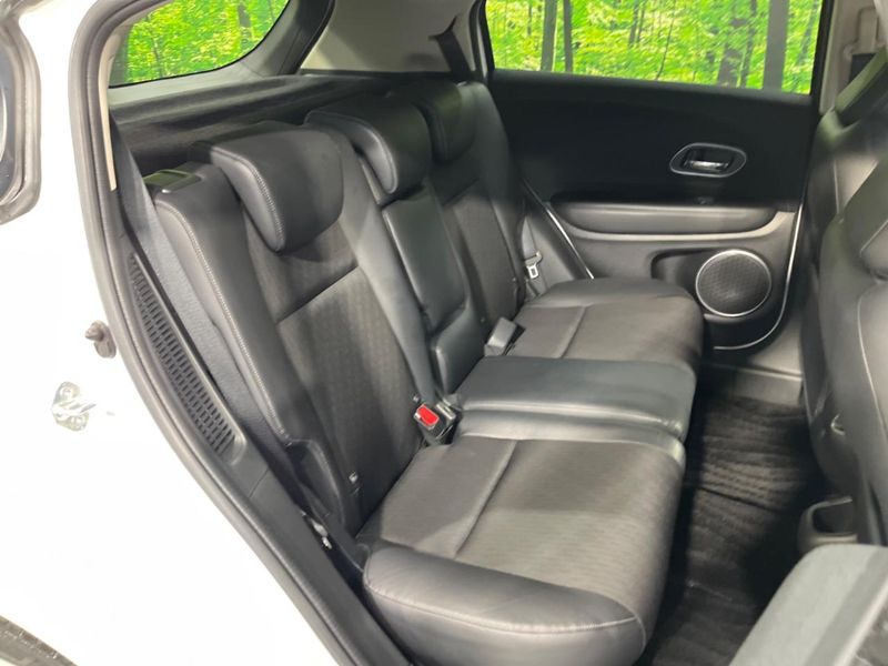 2020 Honda Vezel 6AA-RU3 (UW-6ab0a1ee3a69d)[27]