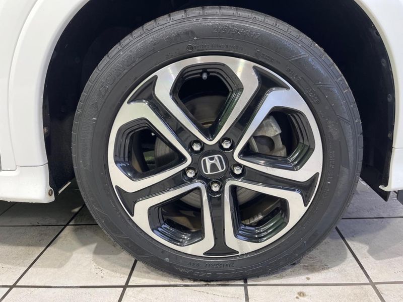 2020 Honda Vezel 6AA-RU3 (UW-6ab0a1ee3a69d)[22]