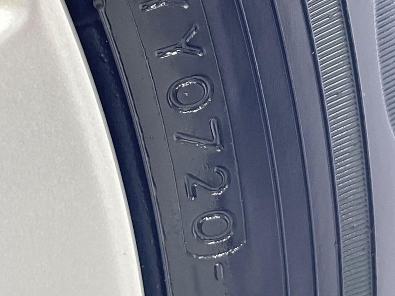 2014 Honda Vezel DAA-RU4 (UW-6ab0a1ee66c4e)[11]