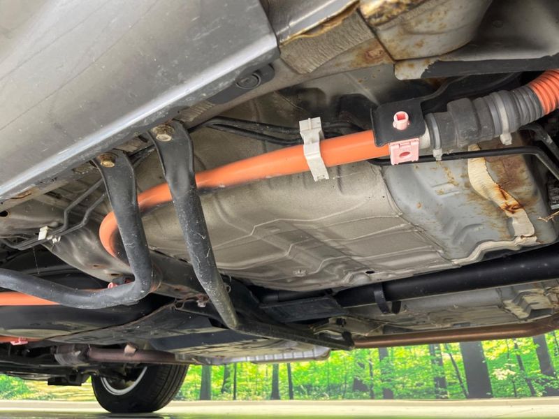 2014 Honda Vezel DAA-RU4 (UW-6ab0a1ee66c4e)[23]