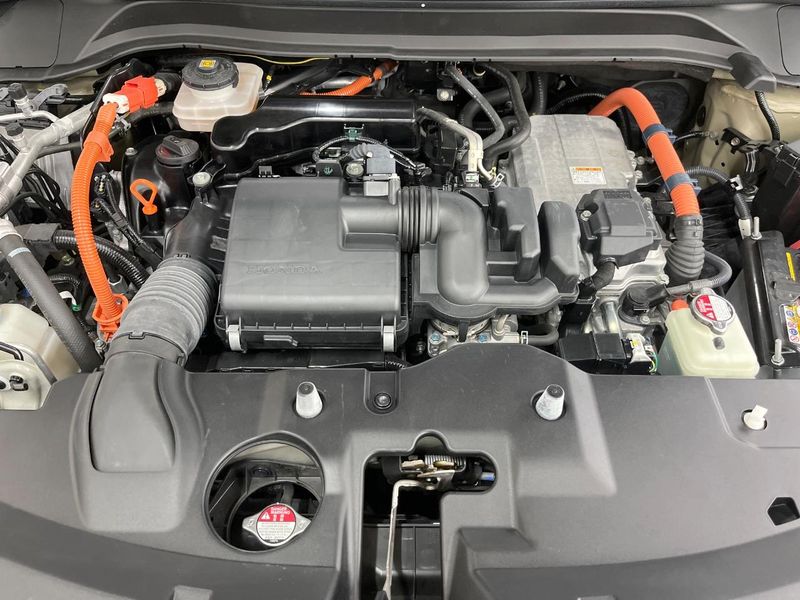 2021 Honda Vezel 6AA-RV5 (UW-6ab0a1f240226)[4]
