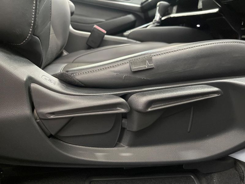 2021 Honda Vezel 6AA-RV5 (UW-6ab0a1f240226)[10]