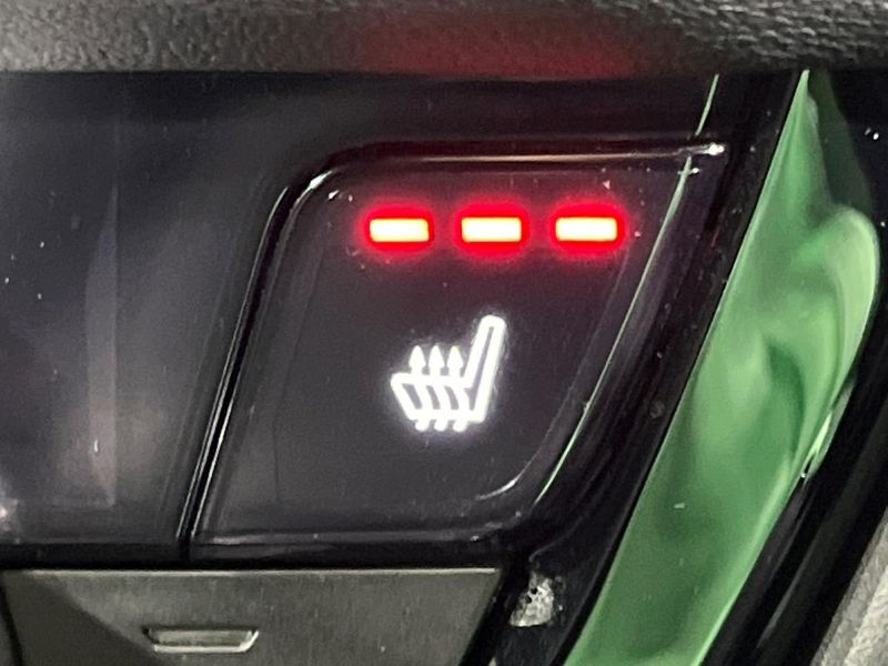 2021 Honda Vezel 6AA-RV5 (UW-6ab0a1f380dcc)[20]