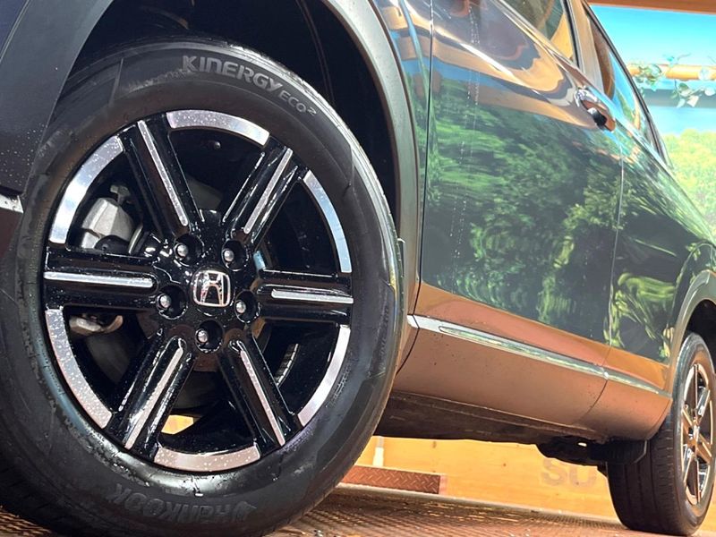 2022 Honda Vezel 6AA-RV5 (UW-6ab0a1f55a3cf)[14]