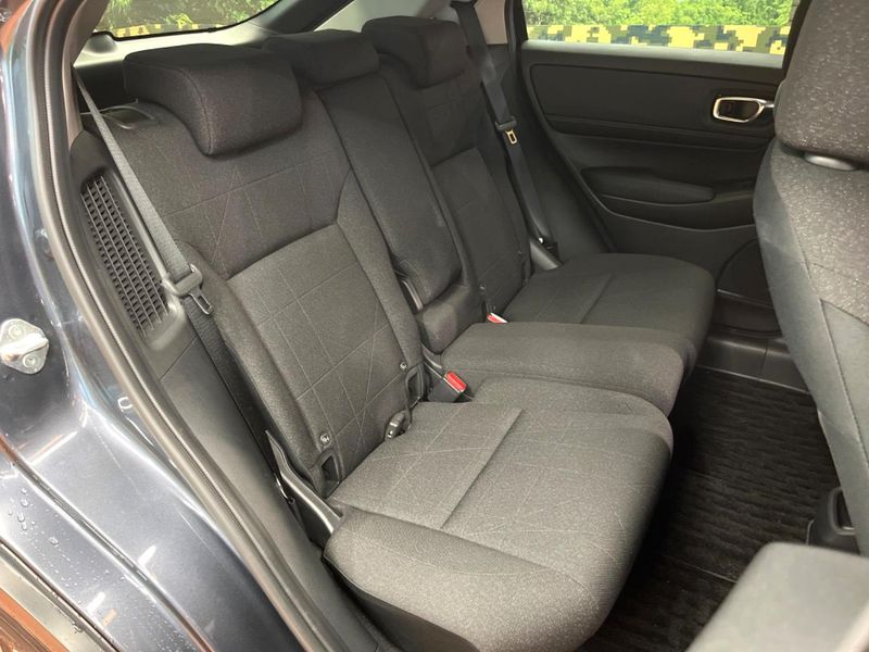 2022 Honda Vezel 6AA-RV5 (UW-6ab0a1f55a3cf)[8]