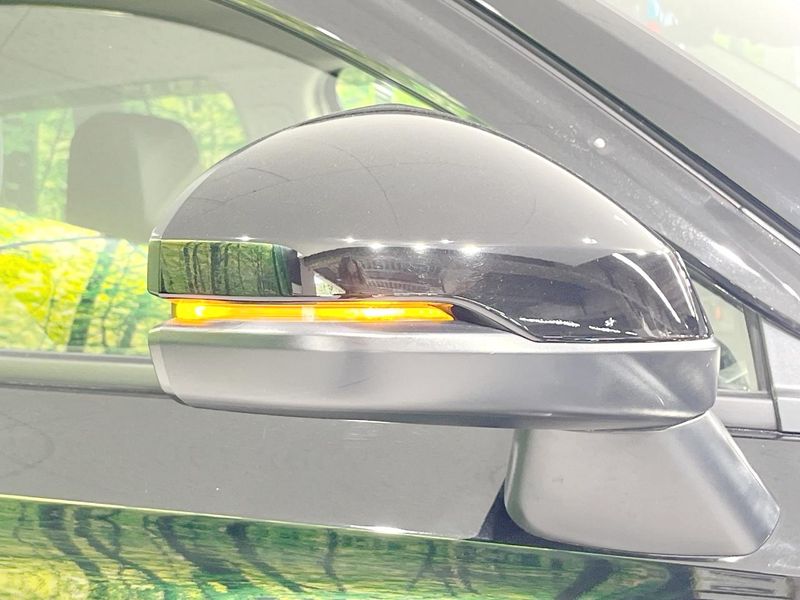 2023 Honda Vezel 6AA-RV5 (UW-6ab0a1f6a63d7)[20]
