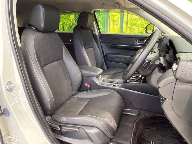 2023 Honda Vezel 6AA-RV5 (UW-6ab0a1f7bd32e)[22]