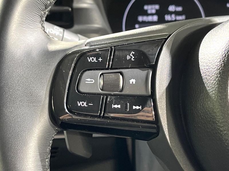 2024 Honda Vezel 6AA-RV5 (UW-6ab0a1f9e85ce)[21]
