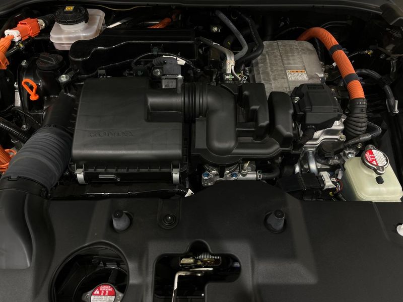 2025 Honda Vezel 6AA-RV5 (UW-6ab0a1fd02c18)[7]