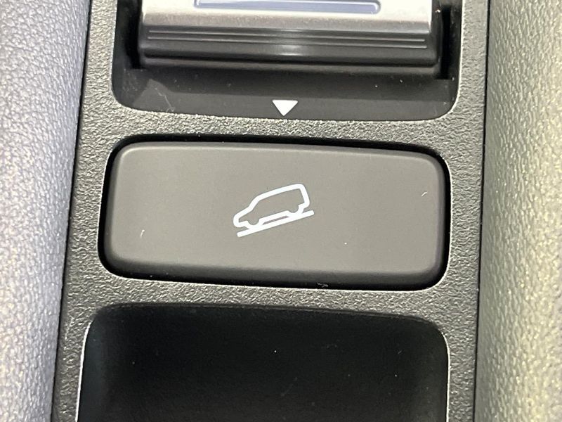 2023 Honda ZR-V 6AA-RZ4 (UW-6ab0a2008ffde)[29]