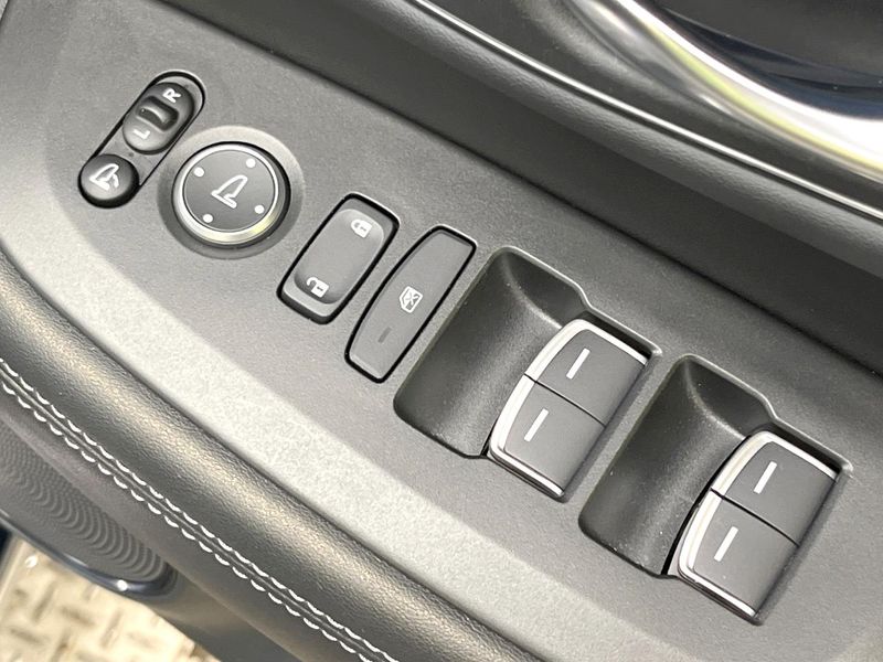 2024 Honda ZR-V 6AA-RZ4 (UW-6ab0a20223da8)[14]