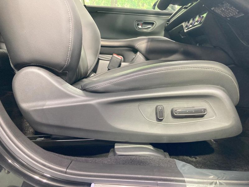 2024 Honda ZR-V 6AA-RZ4 (UW-6ab0a202a3fdd)[29]