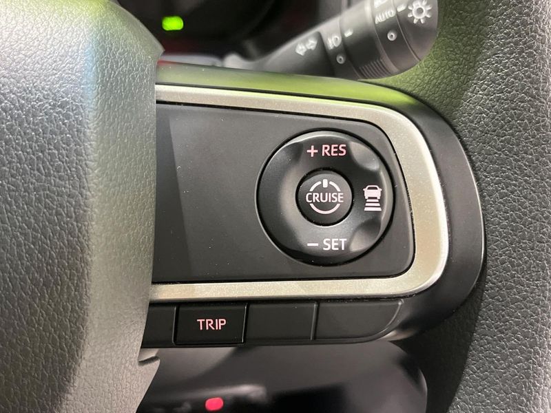 2023 Daihatsu Atrai 3BD-S710V (UW-6ab0a208513e1)[17]