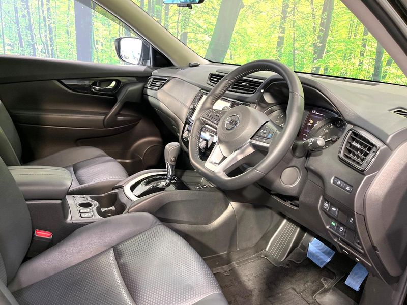2020 Nissan X-Trail DBA-T32 (UW-6ab0a22240473)[17]