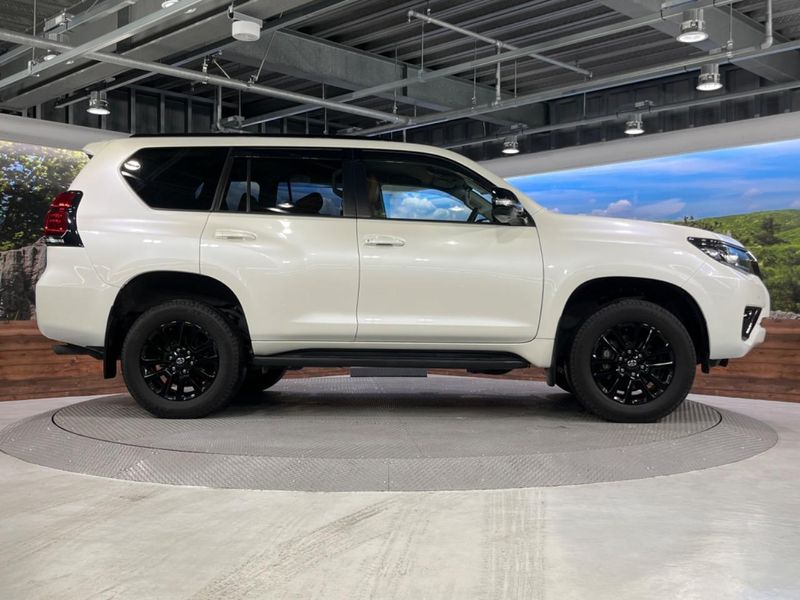 2022 Toyota Land Cruiser Prado 3BA-TRJ150W (UW-6ab0a22aeef2e)[8]