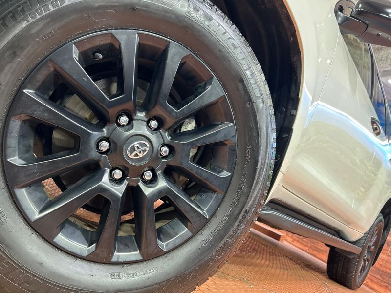 2022 Toyota Land Cruiser Prado 3BA-TRJ150W (UW-6ab0a22bb61ce)[8]