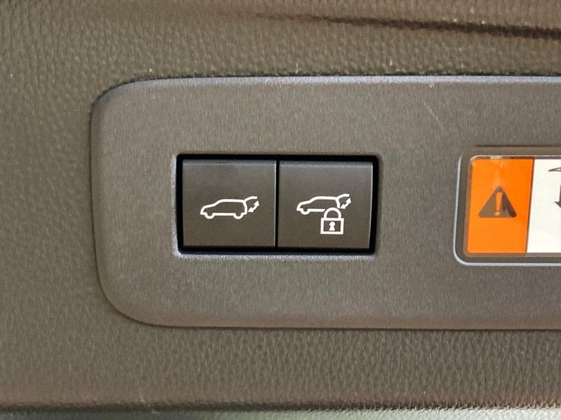 2026 Toyota Land Cruiser 250 3BA-TRJ250W (UW-6ab0a2384b318)[29]