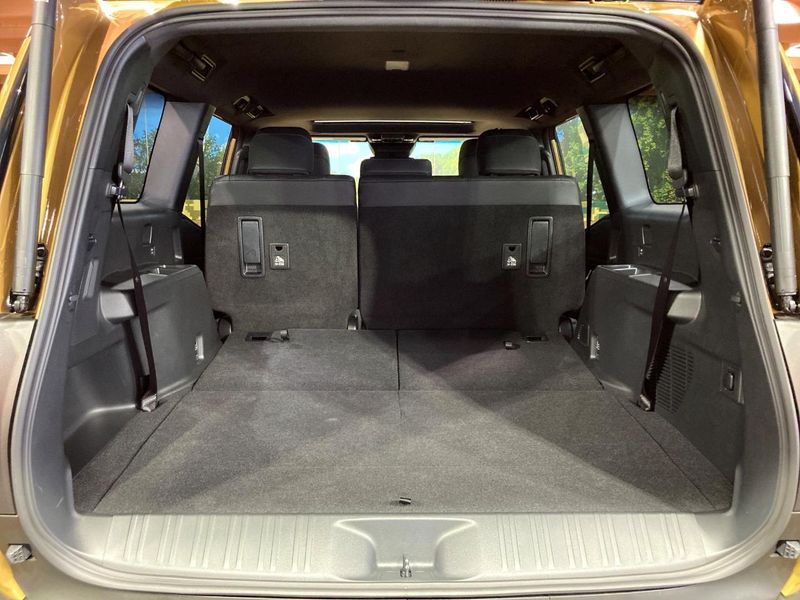 2026 Toyota Land Cruiser 250 3BA-TRJ250W (UW-6ab0a238762f2)[25]