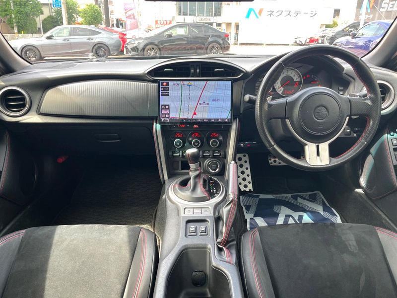 2012 Toyota 86 DBA-ZN6 (UW-6ab0a2768b149)[29]